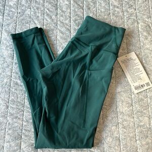 Lululemon yoga pants